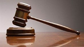 معركة بين القضاء والحكومة في الهند