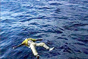 تركيا تعلن غرق 12 مهاجرا قبالة سواحلها