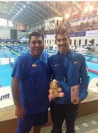 الكويت تحرز ذهبية السباحة في بانكوك