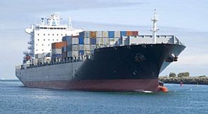 200 طن مساعدات غذائية لليمن