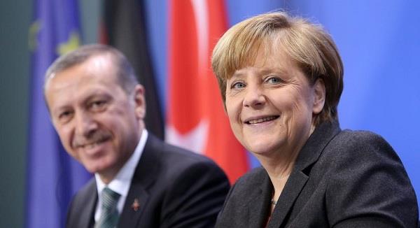 ميركل تزور تركيا لبحث الإرهاب وسوريا