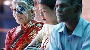 طبيب نيبال.. يعيد البصر لـ100 ألف شخص