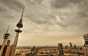 الأرصاد الجوية: أمطار رعدية متفرقة ورياح نشطة