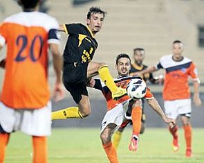 كأس ولي العهد لكرة القدم: القادسية والعربي في مواجهة كاظمة والسالمية بربع النهائي