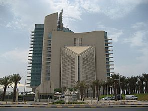 النفط: التجهيز لتعيين 300 كويتي ‘عامل حفر’