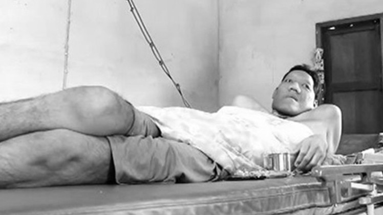 وفاة أطول رجل في العالم