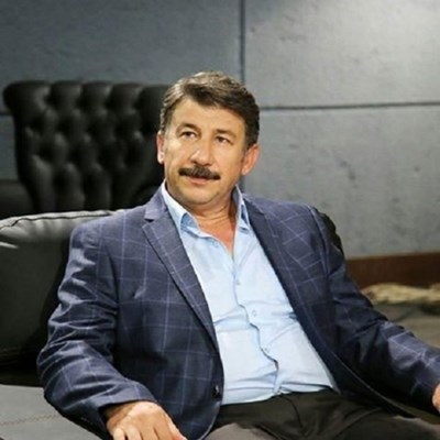 وفاة أحد أشهر أبطال مسلسل “وادي الذئاب” اثر نوبة قلبية