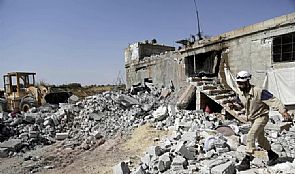 بريطانيا: روسيا تواصل استهداف المعارضة السورية المعتدلة