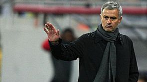 مورينيو لن يتوقف عن التدريب بعد الإقالة