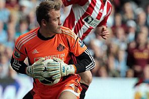 مدرب ليفربول يجدد ثقته في مينيوليه