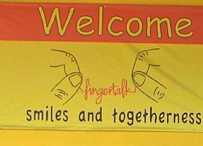 مقهى إندونيسي يوظف ذوي الإعاقة فقط