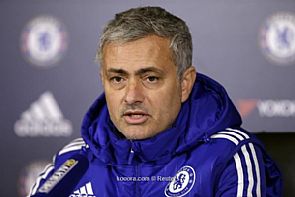 مورينيو يحسم موعد عودة كورتوا وينصح كوستا