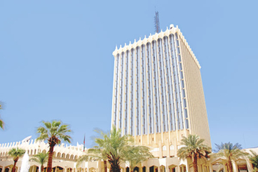 «الإعلام»: سحب مسميات وظيفية مخالفة من قياديين خلال أيام