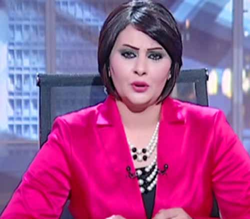 فيديو: إعلامية مصرية تبكي على الهواء بسبب صور فاضحة