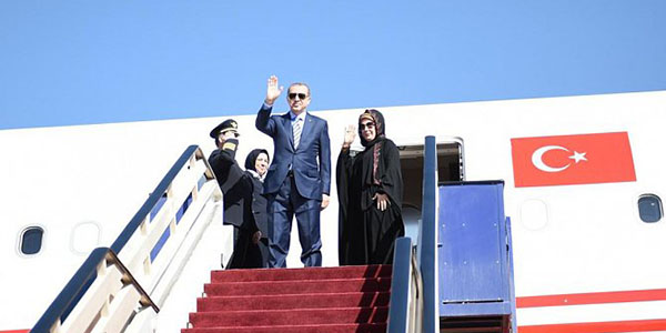 أردوغان يغادر المدينة بعد وفاة مرافقه الإعلامي