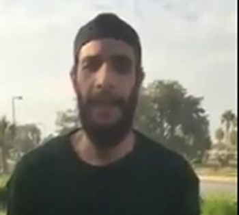 بالفيديو.. شاب يشرح دليل تقبل الله توبة العبد