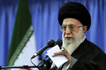 خامنئي: «اميركا تتربص بانتخاباتنا.. لإبعادنا عن اهداف الثورة»