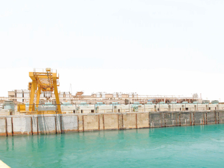 «الموانئ» رداً على «KGL»: أعمالنا قانونية