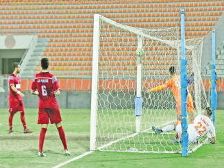 الجولة الـ 12 لدوري ڤيڤا: الأهداف عادت… والكويت تصدر