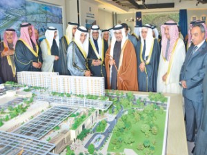 1453048018_53_1453032475389888200