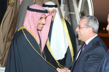 الغانم بحث مع بري التعاون الثنائي بين البرلمانين الكويتي واللبناني