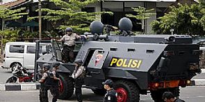 الشرطة الإندونيسية تعتقل ثلاثة أشخاص على خلفية هجمات جاكرتا