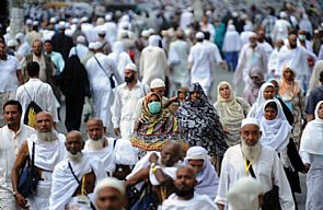 1.8 مليون معتمر بانخفاض 10 % عن الموسم السابق