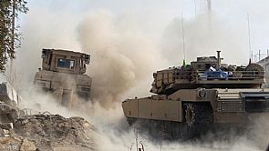 داعش يتخذ 200 أسرة دروعا بشرية بالرمادي