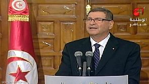 رئيس وزراء تونس للمحتجين : نتفهم مطالبكم ونعمل على حلها