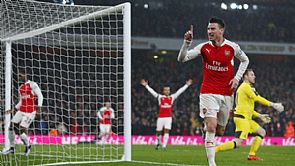 آرسنال يتصدر.. ليستر يتعادل.. ويونايتد ينتصر أخيراً