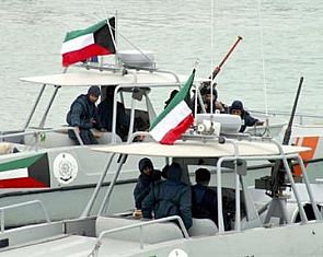 إنقاذ 5 أشخاص عالقين بجزيرة ام المرادم