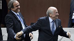 بلاتيني يعلن انسحابه من الترشح للرئاسة بعد إيقافه 8 سنوات