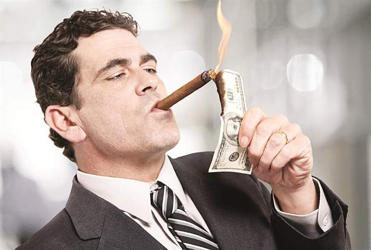 62 مليارديراً أغنى من 3.6 مليار إنسان معاً!