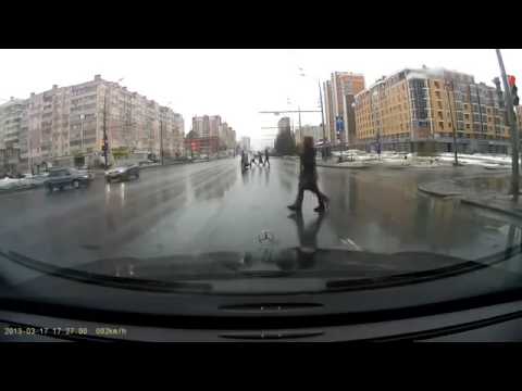 فيديو: اشخاص نجوا من الموت بأعجوبة