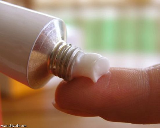 للمراهقات.. احذري منتجات العناية والتجميل فقد تؤثر على الصحة الإنجابية مستقبلا