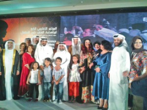 1461088722_27_1461081745498431000