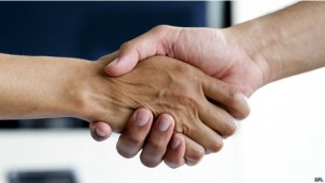 160419195500_hand_624x351_spl