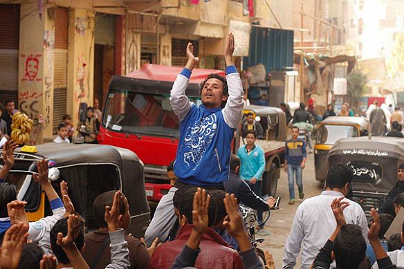 مواجهات عنيفة بين الأمن والمتظاهرين في شوارع القاهرة