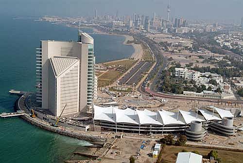 البترول تعلن أسعار الغاز المسال لشهر مايو المقبل