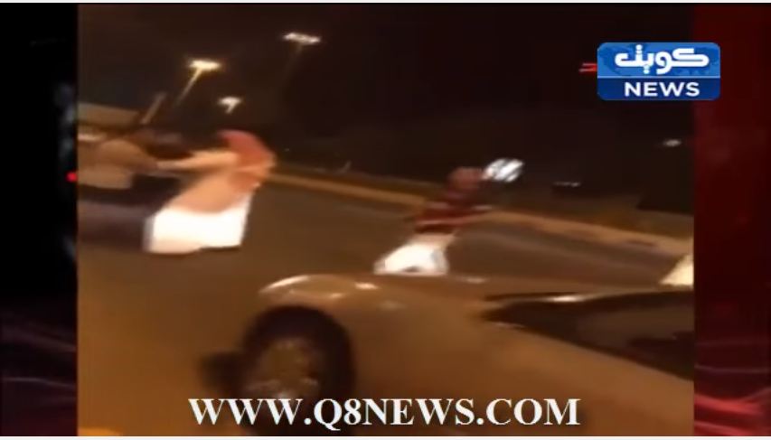 فيديو: ‫هوشة بين رجال الداخلية ومواطن في تقاطع بين جابر العلي والرقة‬ !!