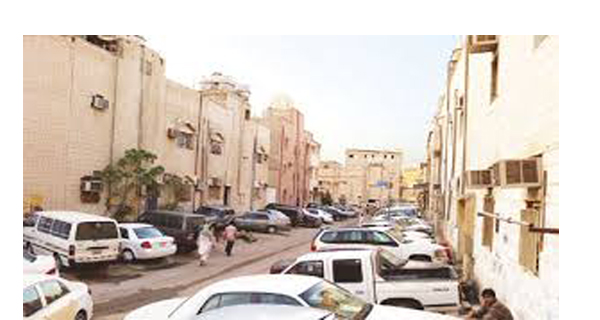 البيت في الجليب صُمم ليسع 30 شخصاً.. ويقطنه حالياً 500!