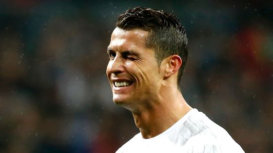 رونالدو يفاجئ جماهير ريال مدريد ويتصل ببرشلونة