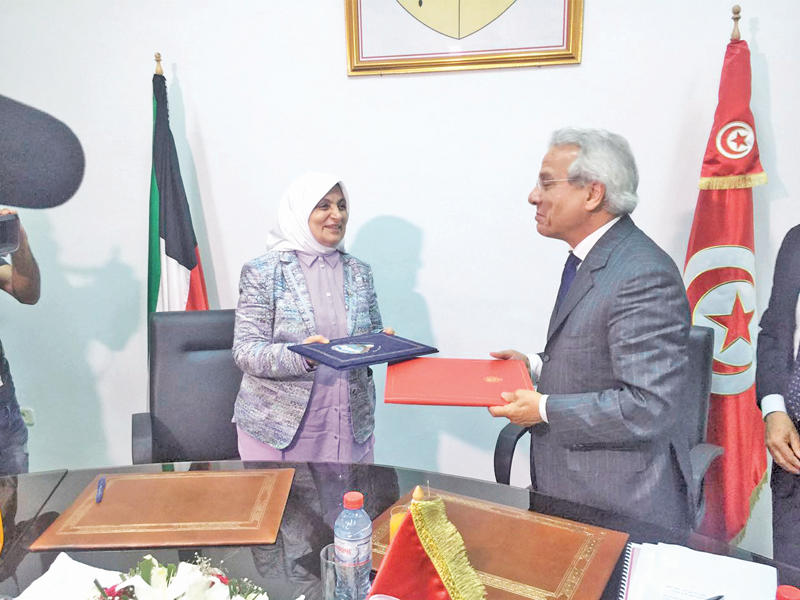 الصبيح توقع اتقاقية تعاون مهني مع تونس
