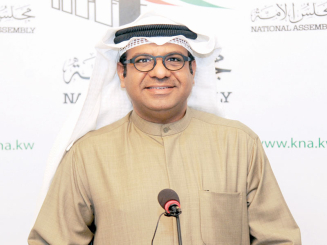 القضيبي يسأل العلي عن قسائم تدوير الإطارات