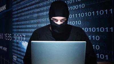 «هكر» باكستاني يسرق 200 ألف دينار من خدمات مصرفية كويتية
