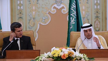 الجبير: النظام السوري يرتكب جرائم حرب في حلب