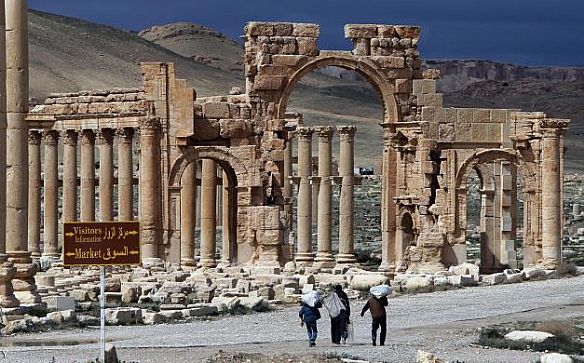 موسكو تنشئ قاعدة عسكرية في تدمر