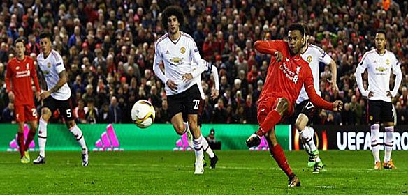 اليويفا يغرم مانشستر وليفربول ماليا بسبب أحداث المواجهة الأوروبية