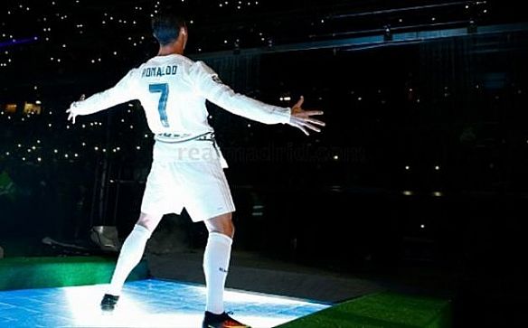 رونالدو يرفض عرض ريال مدريد لتجديد تعاقده