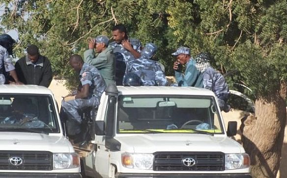 السودان: قطع اليد لجالبي السيارات المسروقة إلى دارفور